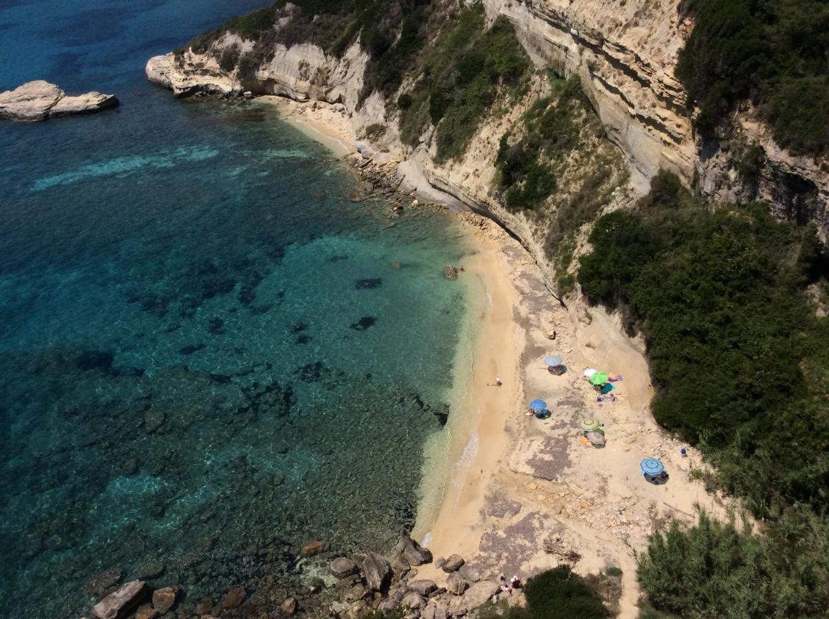 Mihaila Seaside: 2 Bedroom Bungalows Kefalonia Спартия Екстериор снимка